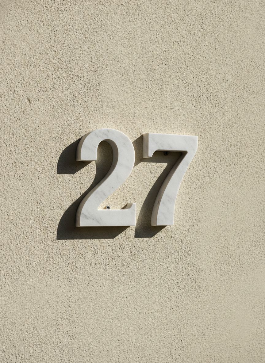 Numero Civico Approdo in marmo bianco di Carrara